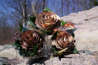Bouquet Roses en écorce de bouleau 