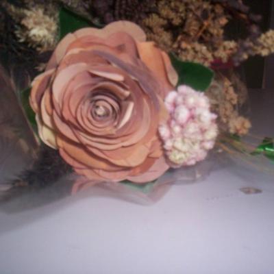 Rose en ecorce de bouleau naturel visoflora 9894